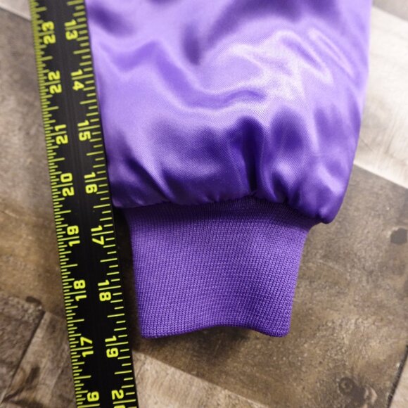 Vintage Satin Bomber Jacket Harrah’s Marina Hotel Casino Large Purple 80s Style - Picture 7 of 12